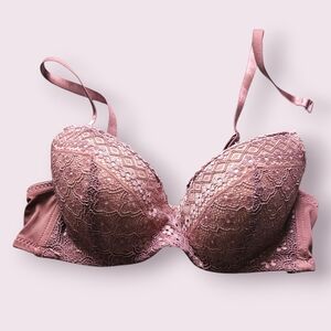 Luxurious Lace Push-Up Bra - Mauve